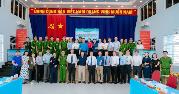 Long Châu hợp lực công - tư hỗ trợ người dân phòng bệnh, điều trị sớm từ cơ sở