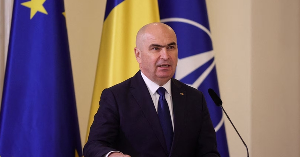 Chính phủ Romania sụp đổ