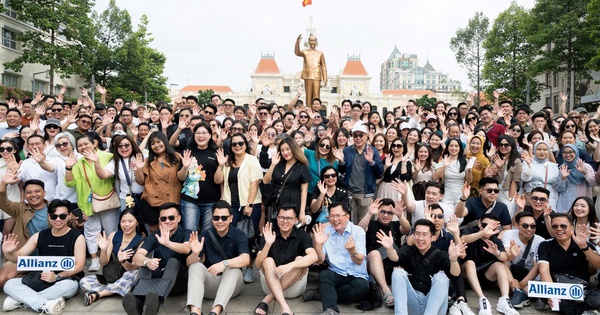 TP.HCM đón đoàn khách MICE gần ngàn người