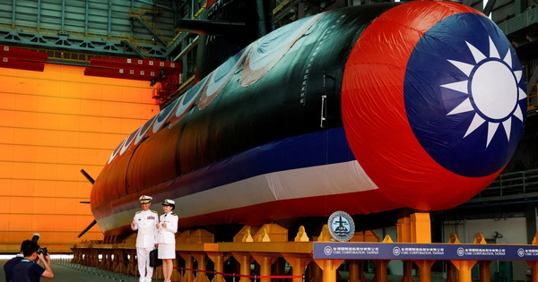 Đài Loan phóng thử ngư lôi đầu tiên từ tàu ngầm tự sản xuất