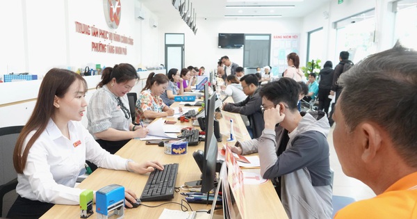 Thủ tục gọn, dân lợi: Giải quyết tại phường, bớt khâu trung gian