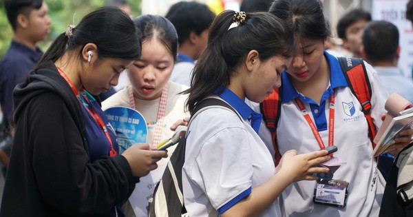 Kết nối hơn 40 doanh nghiệp tìm kiếm việc làm cho sinh viên