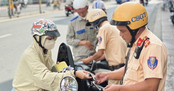 Chạy xe kiểu này ở TP.HCM, nhiều người bị phạt lỗi đi sai làn đường