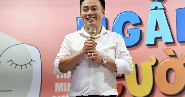 ‘Ngẫm cười’ của Trần Minh Cường: Khi tiếng cười dần trở thành 'của hiếm’