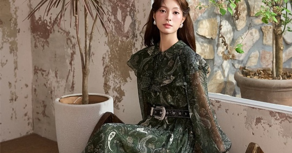Đánh thức thị giác ngày hè bằng trang phục họa tiết paisley