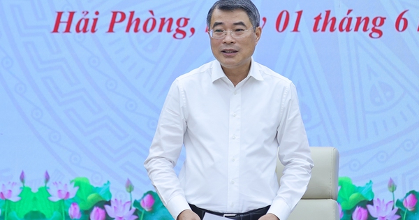 Thủ tướng: Tạo cơ chế rất mạnh để Hải Phòng phát triển