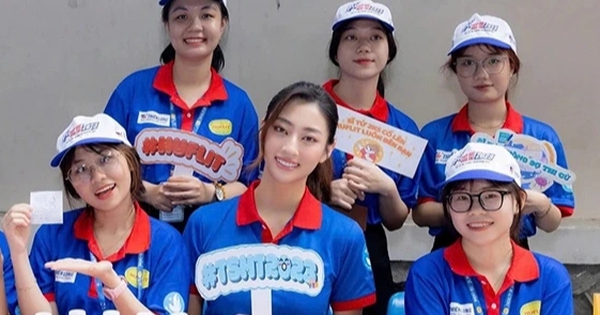 Hoa hậu Lương Thùy Linh: Tiếp sức mùa thi luôn lắn
