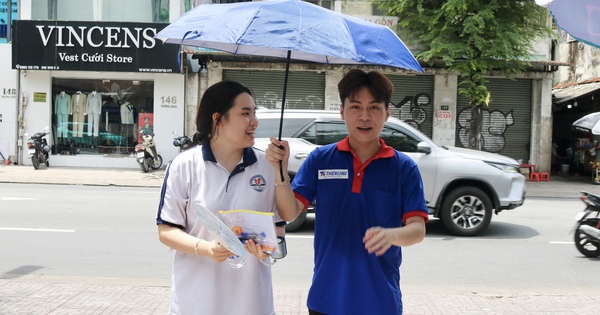 Bay từ Hà Nội về TP.HCM, chưa ăn trưa đã đến điểm thi vì việ