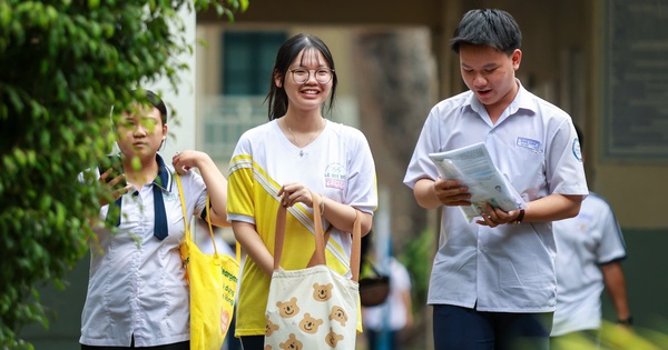 Thi tốt nghiệp THPT 2026: Đề môn hóa dễ ở phần nào