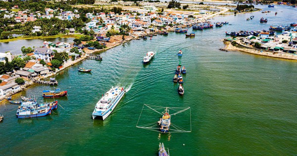 From Sa Ky to Hoang Sa: Stories from the Edge of History