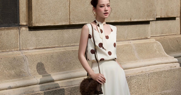 Diện mạo hè mới lạ từ chân váy dáng dài và áo blazer
