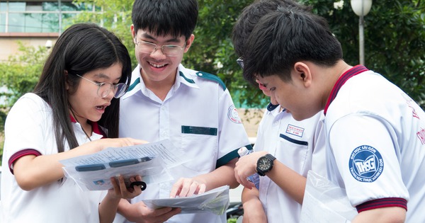 Vừa thi lớp 10 xong, thí sinh TP.HCM lên ngay kế hoạch đi học tiếp