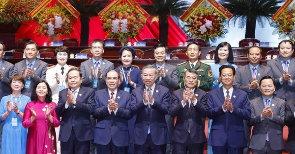 Xây dựng Công đoàn Việt Nam hiện đại, chuyên nghiệp