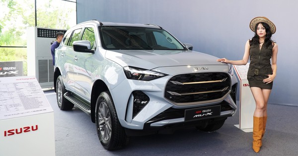 3 mẫu ô tô 'đại hạ giá' xả hàng tồn kho, giá thấp chưa từng 