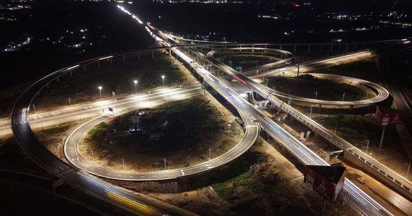 Full opening of Long Thanh interchange boosts connectivity between major expressways