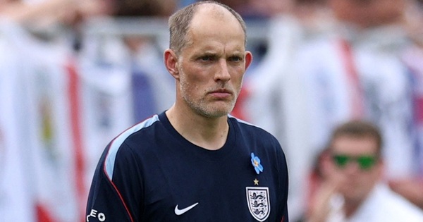 HLV Tuchel nổi đóa với các ngôi sao đội tuyển Anh
