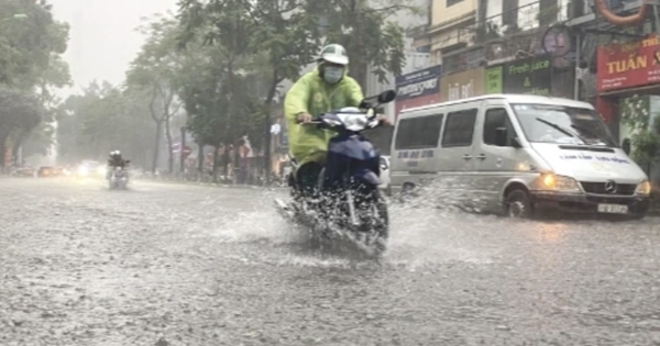 Vietnam braces for intense rains after heatwave, 18 provinces on alert