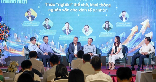 Tăng trưởng 2 con số: Động lực từ kinh tế tư nhân