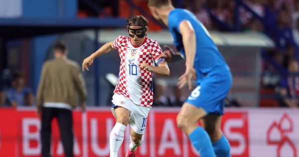 Lão tướng 40 tuổi Modric đeo mặt nạ dự World Cup: Croatia sẽ
