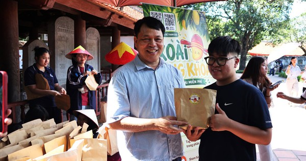 Xoài đăng khoa - chuyện mới của Văn Miếu