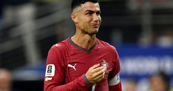 Ronaldo bất ngờ có động thái gây tranh cãi sau khi bị loại khỏi World Cup