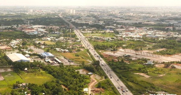 Ba Diem Commune Issues Permits for Homes Affected by Highway Expansion