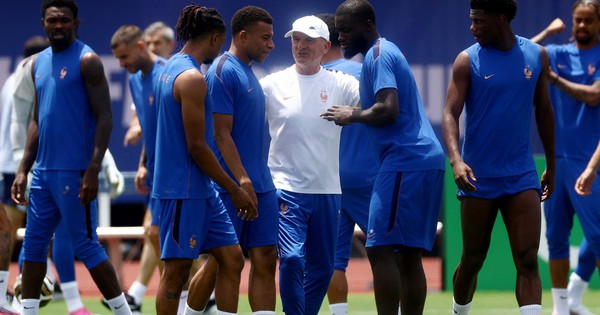 HLV Deschamps &lsquo;Tây Ban Nha có Yamal thì Pháp có Mbappe&rsquo;, HLV Fuente &lsquo;chúng tôi sẽ nắm thế chủ động&rsquo;