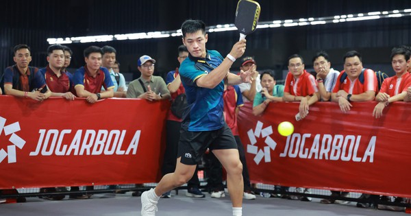 Cặp đôi vàng pickleball Việt Nam Trương Vinh Hiển - Sophia Huỳnh Trần vươn ra biển lớn