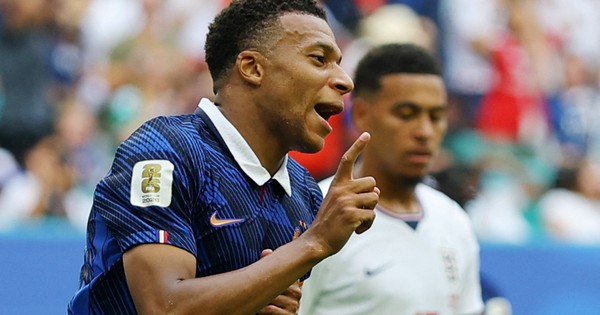 Mbappe vượt mặt Messi ở cuộc đua Vua phá lưới, đi vào lịch sử của World Cup dù thua Anh