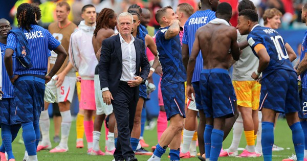 Deschamps lần đầu tiết lộ lý do từ chức đội tuyển Pháp, vì 'bầu không khí ngột ngạt'