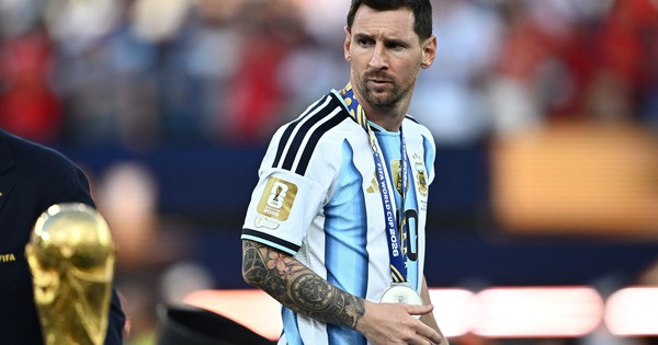 Messi và nỗi ám ảnh mang tên 'siêu dự bị'