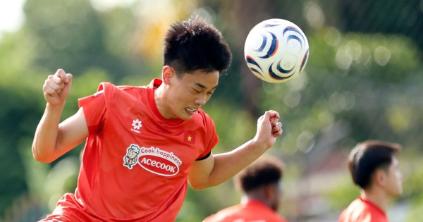 Đình Bắc vẫn còn án treo giò vì thẻ đỏ, tại sao vẫn được đá ASEAN Cup 2026?