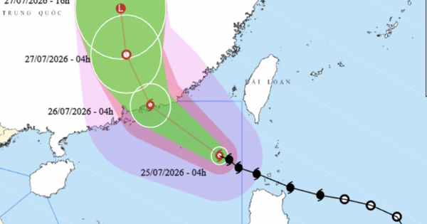 Storm No. 2 Intensifies to Category 11, Gusts to Category 13 Over South China Sea