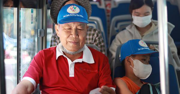 Người dân TP.HCM ùn ùn đi xe buýt miễn phí, hơn 8,5 triệu lượt trong 1 tháng
