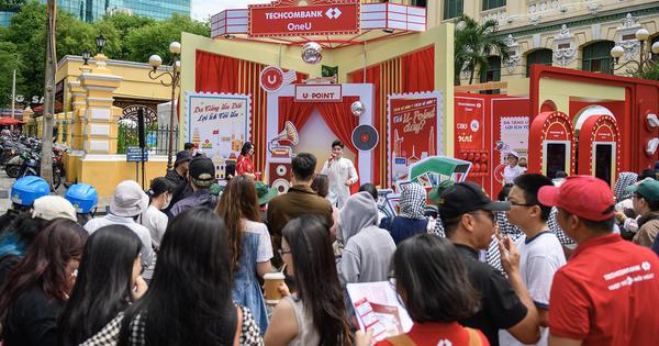 Một ngày trải nghiệm Techcombank OneU tại Bưu điện TP.HCM