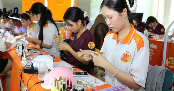 Đổi mới chương trình văn hóa cho học sinh học nghề