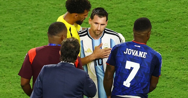 World Cup 2026, Argentina 3-2 Cabo Verde: Hết chuyện cổ tích, chỉ còn nhà vô địch vất vả
