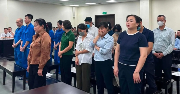 Former Hanoi health official claims bribe money was a 'thank you'