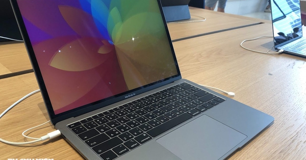 Lý do Apple từ bỏ màu trắng từng được yêu thích trên MacBook