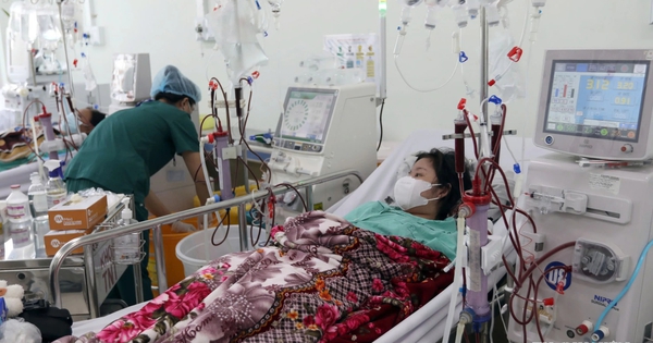Chạy thận nhân tạo: Làm gì để giảm số người phải lọc máu suốt đời?