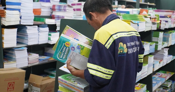 13 địa phương miễn phí sách giáo khoa, phụ huynh vẫn muốn mua sách thì tới đâu?