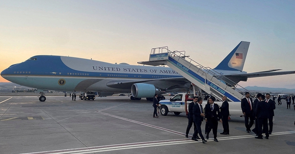 Ồn ào vụ ông Trump đối phó đe dọa ám sát