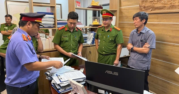 Khởi tố giám đốc một ban quản lý hàng loạt dự án 'rùa bò' ở Huế
