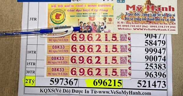 Người đàn ông ở TP.HCM trúng 8 tỉ xổ số miền Nam, cùng vợ đi gửi tiết kiệm