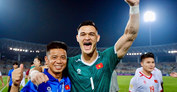 Ngày thủ môn Lê Giang Patrik khiến Malaysia 'nín lặng'
