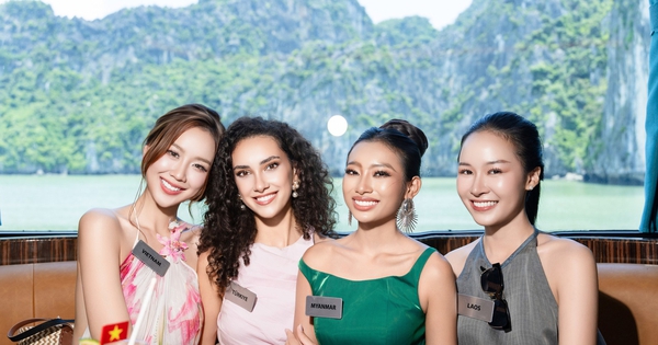 Bảo Ngọc và thí sinh Hoa hậu Thế giới du ngoạn vịnh Hạ Long
