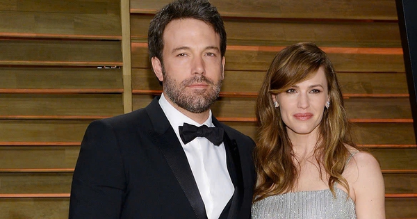Ben Affleck đón sinh nhật bên vợ cũ Jennifer Garner và các con