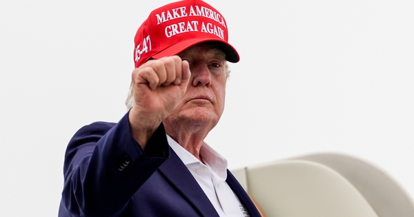 Ông Trump dọa tấn công Oman, nhấn mạnh việc ngăn Iran sản xuất vũ khí hạt nhân