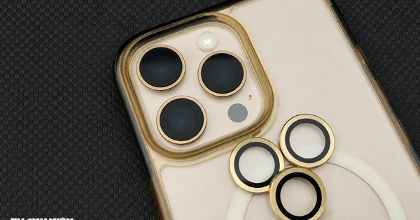 Có nên sử dụng phụ kiện bảo vệ ống kính camera smartphone?