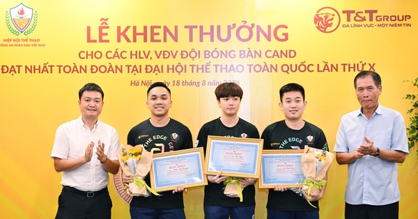 Đinh Anh Hoàng cùng đội bóng bàn CAND nhận thưởng lớn 2,2 tỉ đồng cho thành tích lịch sử